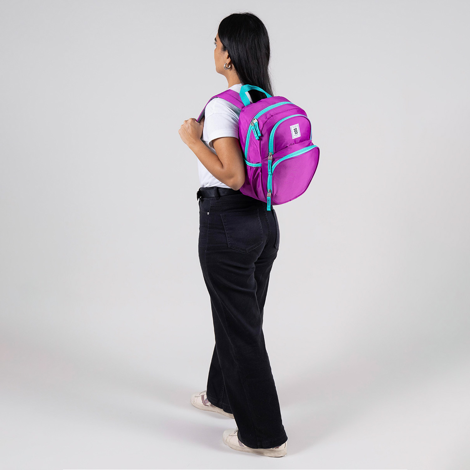 Mochila escolar 1818 by Chenson color uva con amplio compartimento - vista 2